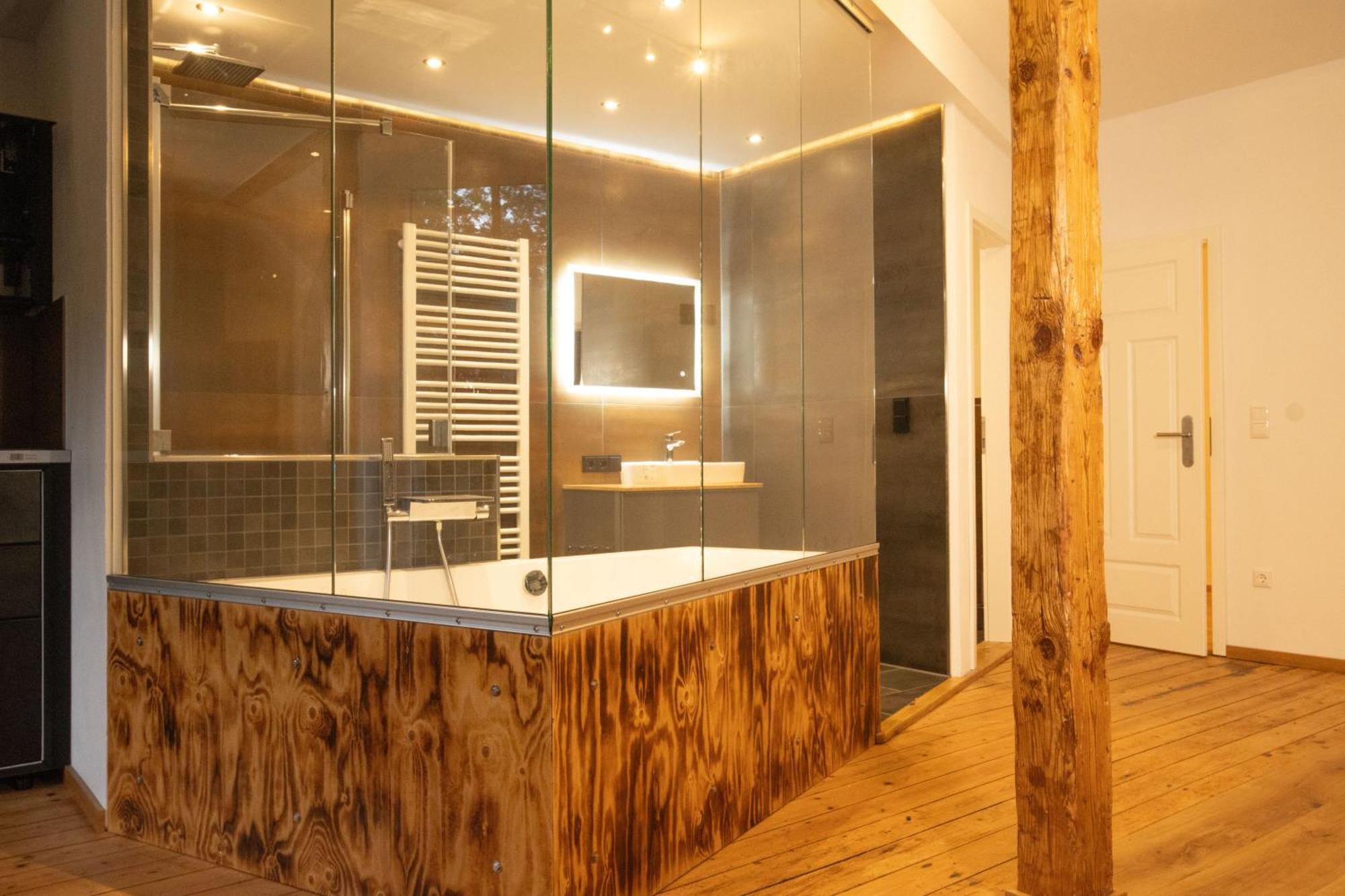 Loft Apartment Mit Grosser Badewanne A Mugeln Exterior photo